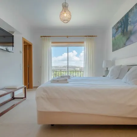 Feriehus Magnifica Moradia V4 Praia del Rei